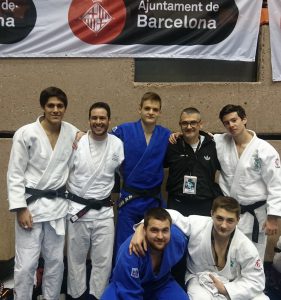 De gauche à droite, de Haut en bas Enzo Rouja, Ahmed Zamani, Charlie Kubiec, Xavier Métayer (coach), Nicolas Deniau,  Antony Parra, Thibaud Lecoeur