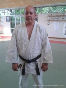 Bruno Escarboutel nouvelle ceinture noire du Seysses Arts Martiaux judo ju-jitsu