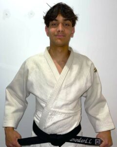 Lucas Dumoulard nouvelle ceinture noire du Seysses Arts Martiaux judo ju-jitsu.
